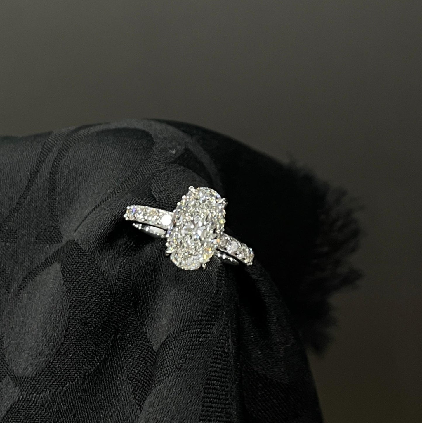 2 Carat Oval Diamond Ring